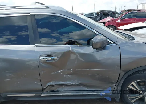 2017 Nissan Rogue Sl z USA, uszkodzony, nr VIN 5N1AT2MT7HC871379
